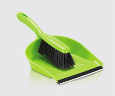 Ideal for sweeping dust, broken glasses. Provided with rubber lip for perfect use. NO.1024/R