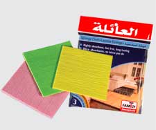 Made of sponges and nonwoven cloth for multi purposes cleaning in kitchen and tables. Sizes: 160mmX 180mm, of 3 pieces each pack NO.400